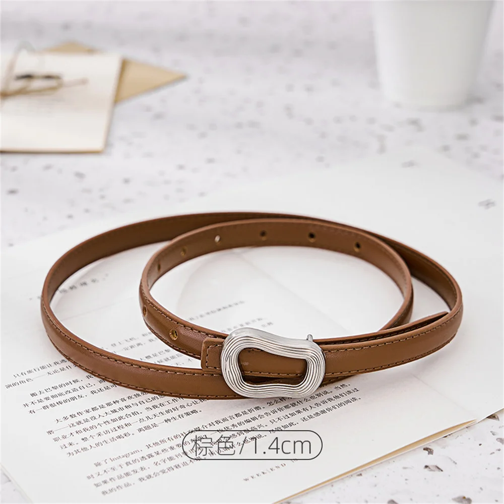 حزام أنيق للنساء، حزام بإبزيم معدني أنيق، حزام من الجلد الطبيعي، تصميم كاجوال، حزام خصر لتي شيرت جينز