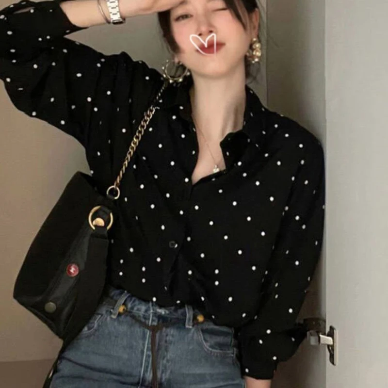 Autumn New Retro Elegant Polka Dot Design Loose Casual Long Sleeved Shirt Fashionable Temperament Original Design Women\'s Top