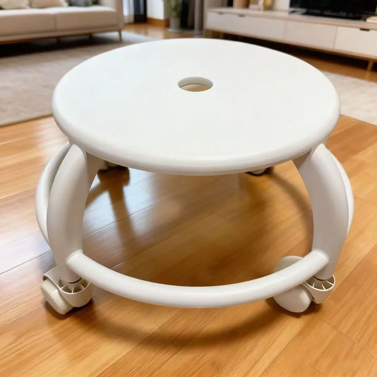 Plastic rotating stool with silent universal wheel, children's household, for seam sealing, flower pot shifting
