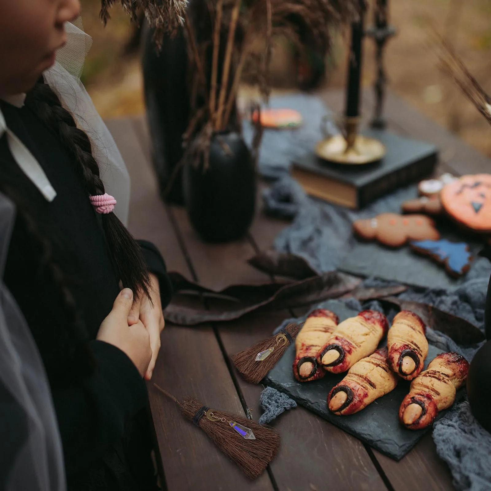 

Halloween Broom Pendant Crystal Decor Party Hanging Ornament Creative Branch Mini Decorative Craft Diy Gift Wind Chime