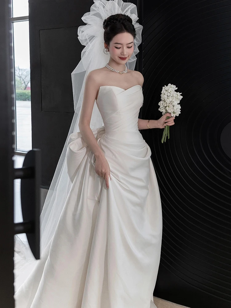 

Ele Simple Bridal Gown Lightweight Satin Strapl Dr with Train for Wedding Entrance And om Meeting White Dr