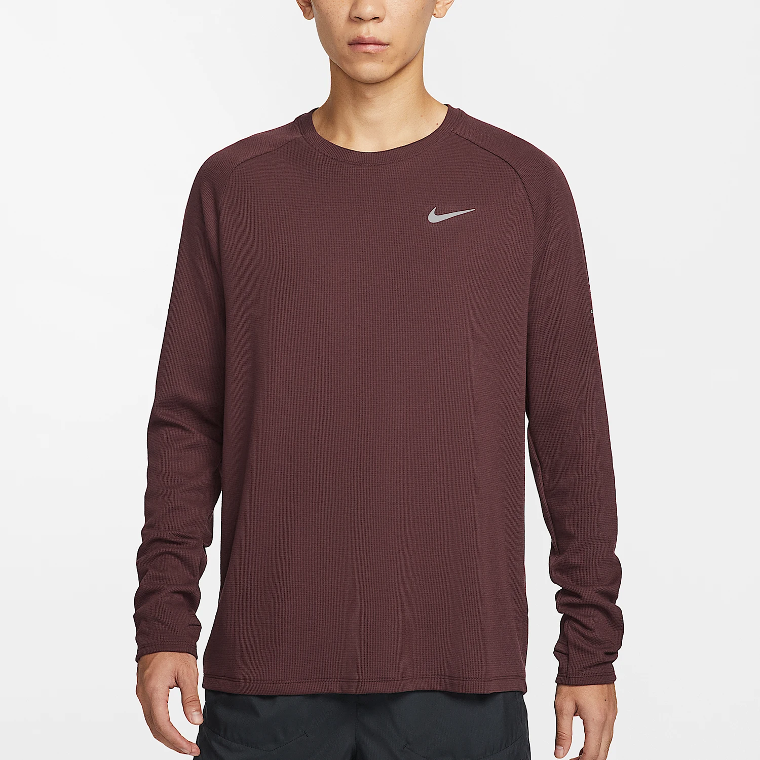 t-shirt-a-col-rond-reflechissant-confortable-et-respirant-pour-hommes-authentique-nike-hv2706-652