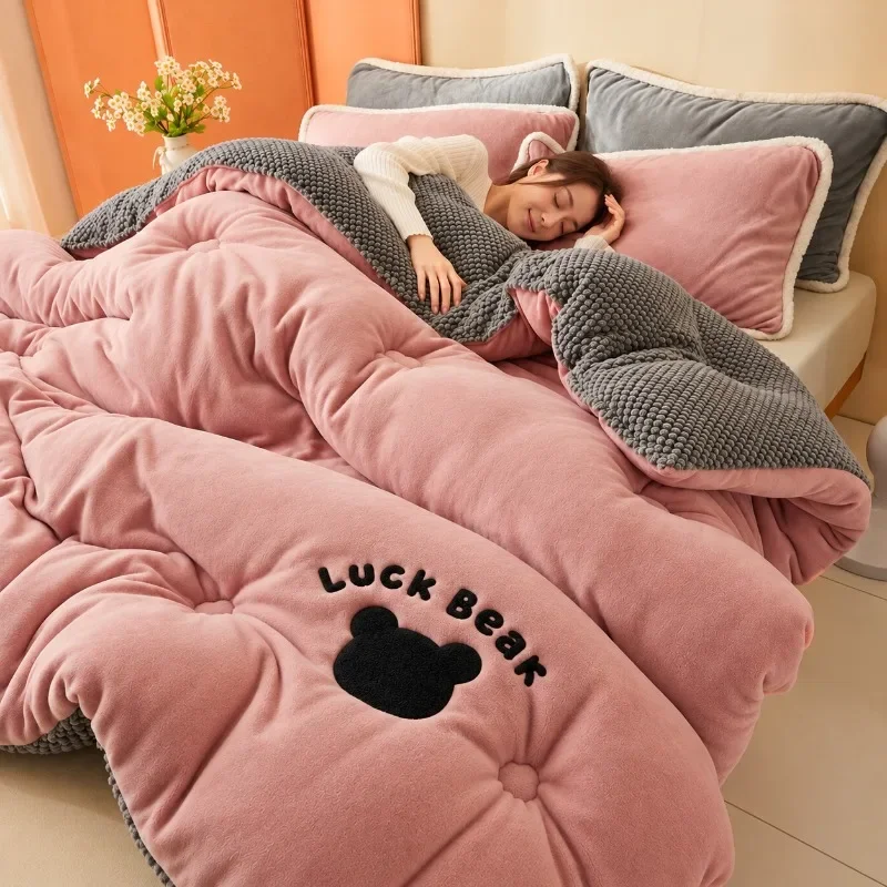 Cute Bear Super Thick Winter Blanket Soft 3D Bean Bean Fleece Fluffy Warm Comforter Double Sided Soft Plush Blanket for Bedroom