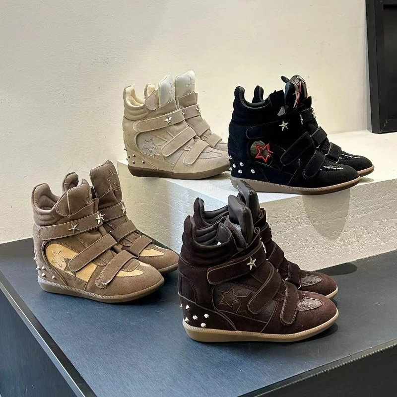 

Fashion Retro Women's Platform Sneakers Rivets Thick-soled Inner Heightening Board Shoes for Women Comfort High-top Casual Shoes