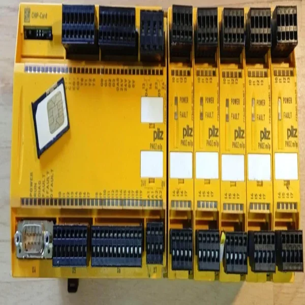 

(1 Set) Brand New Original Spot Plc