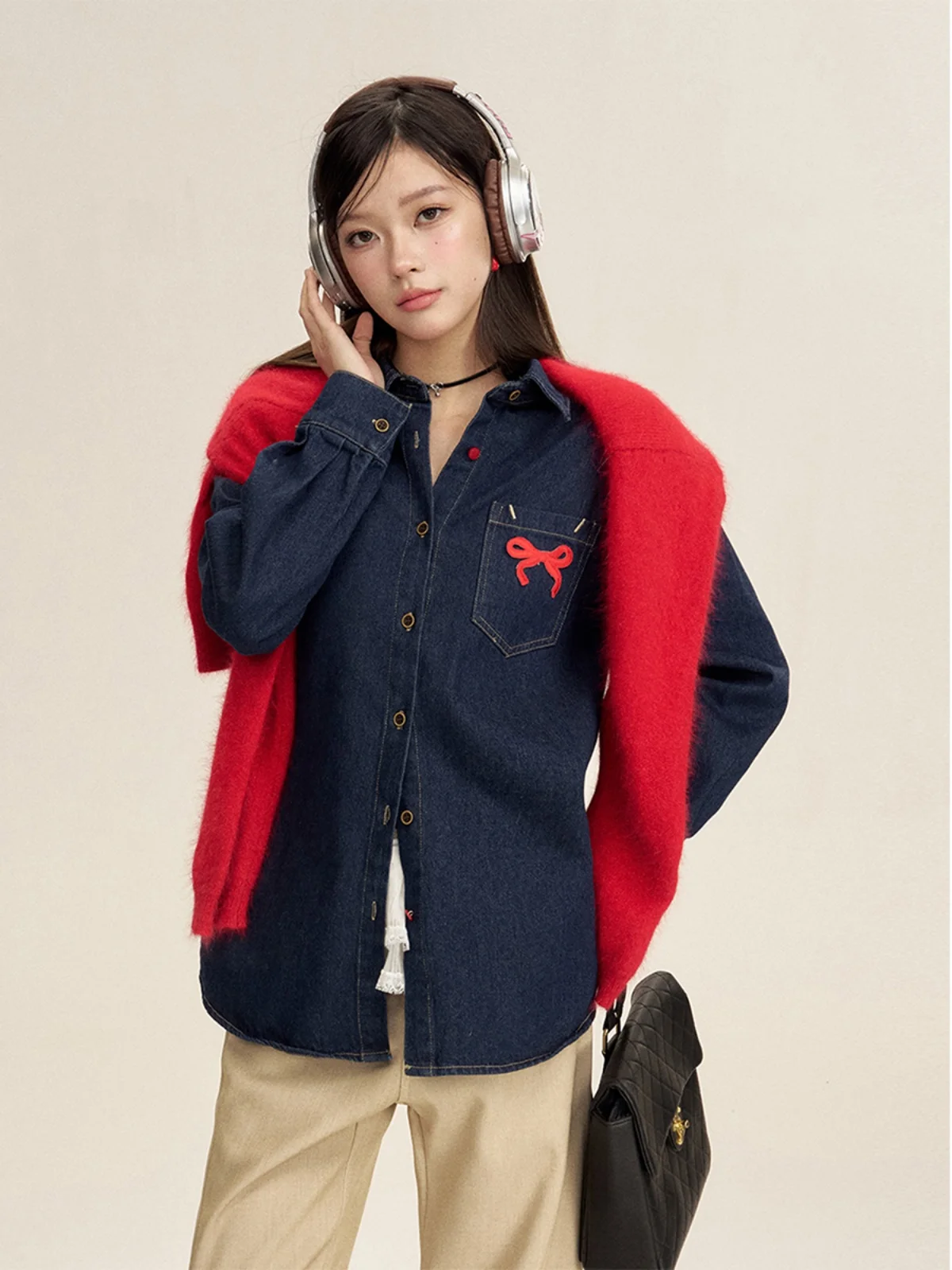 

6DEWS Vintage Preppy Sle Color Blo Bow Tie Denim Jaet Slimming irt Long Sve Button up Women's Regular Fit Coat