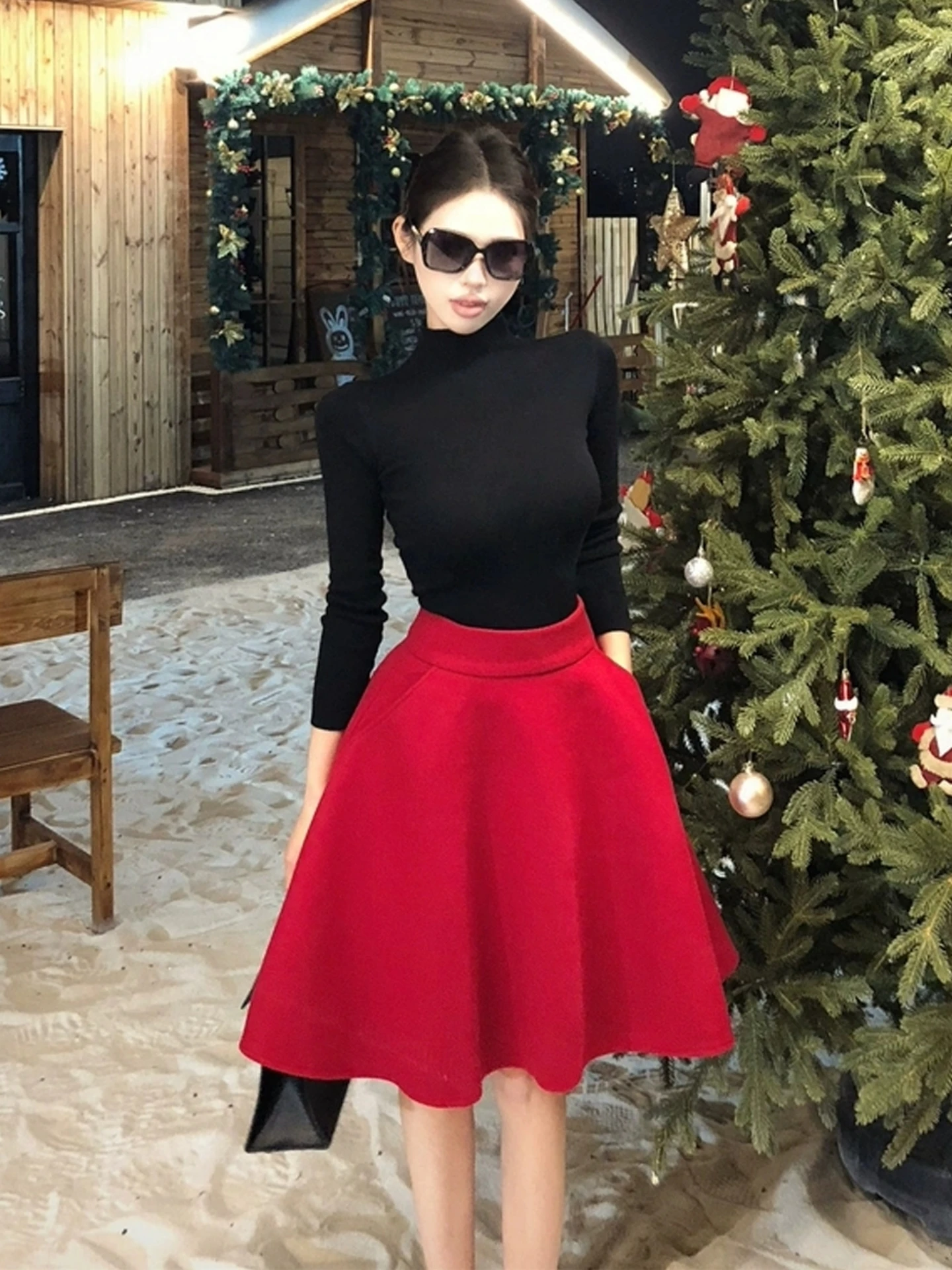 

Hebe Style Luxury Sensation Set High Neck Long Sleeve Base Shirt Red High Waist Skirt Two Piece Set Elegant Fashionable