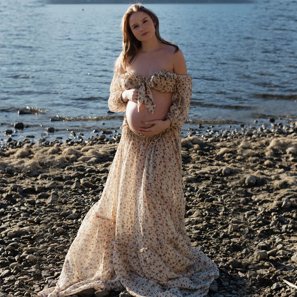 abito-da-fotografia-per-maternita-in-stile-bohemien-in-chiffon-stampato-fluido-con-bordo-arricciato-set-due-pezzi-con-spalle-scoperte-per-donna