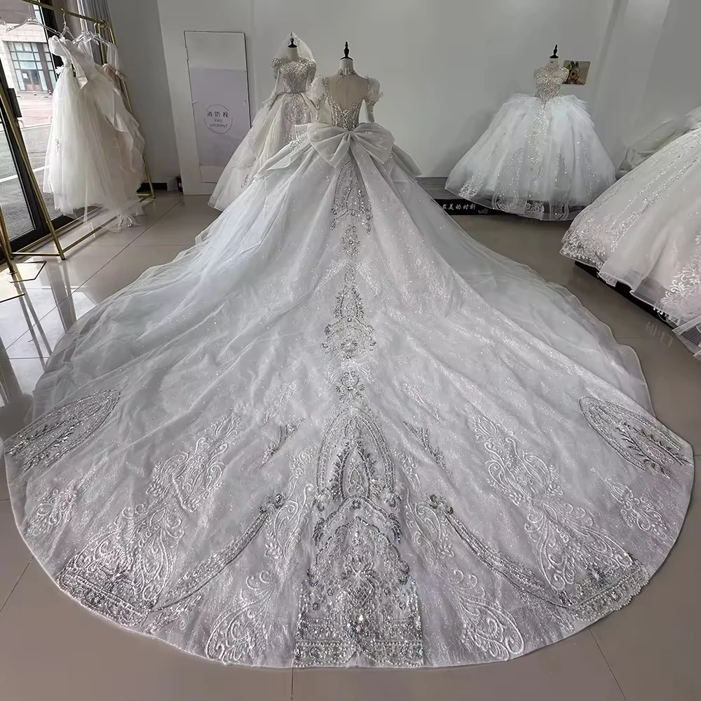 Hochzeitskleid Damen 長袖恋人のウェディングドレス鍵穴バックリボンビーズクリスタル刺繍夜会服のブライダルドレス