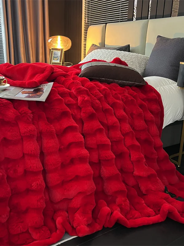 Warm Faux Rabbit Velvet Blanket Wedding Celebration Young People Cover Quilt High End Marital Life Polyester Fiber Home Use