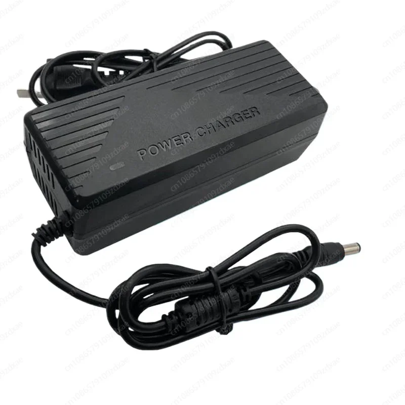 คุณภาพสูง 12V 12.6V 10A 5A li-ion charger AC100V-240V สมาร์ทแบตเตอรี่ลิเธียมโพลิเมอร์อัตโนมัติอะแดปเตอร์ CE