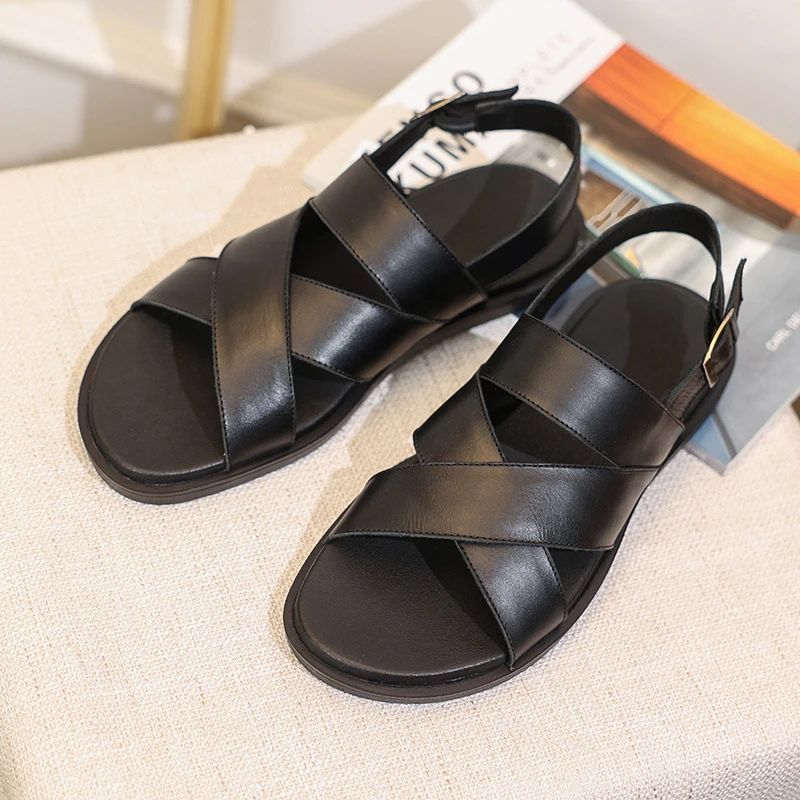 Men\'s all leather sandals, summer outdoor slippers, casual dual-purpose Vietnamese beach shoes, sandals, and Roman slippers