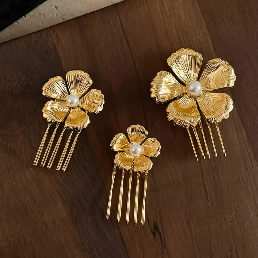 

3Pcs Comb Retro Court Luxury Noble Hairclip Elegant Deluxe Pearl Flower French Style Hair For Women Fashion Hair Accessories