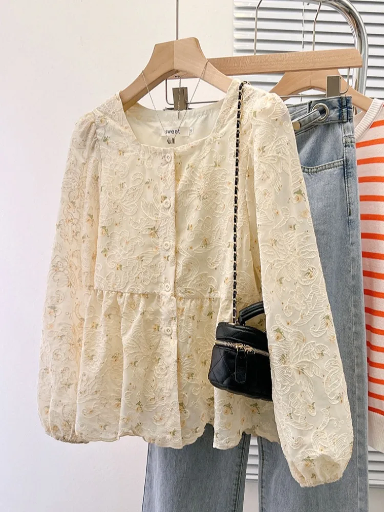 

Women's Long Sve irt Spring Autumn Design Sense Floral Embroidery Square Collar Top Brand Tag Removed Ladies Faion