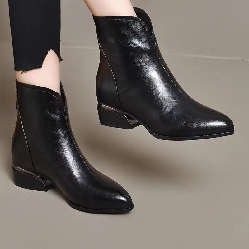 

Элегантные кожаные женские короткие туфли на среднем каблуке, ботильоны с острым носком для женщин, осенне-зимние ботильоны на флисовой подкладке, распродажа