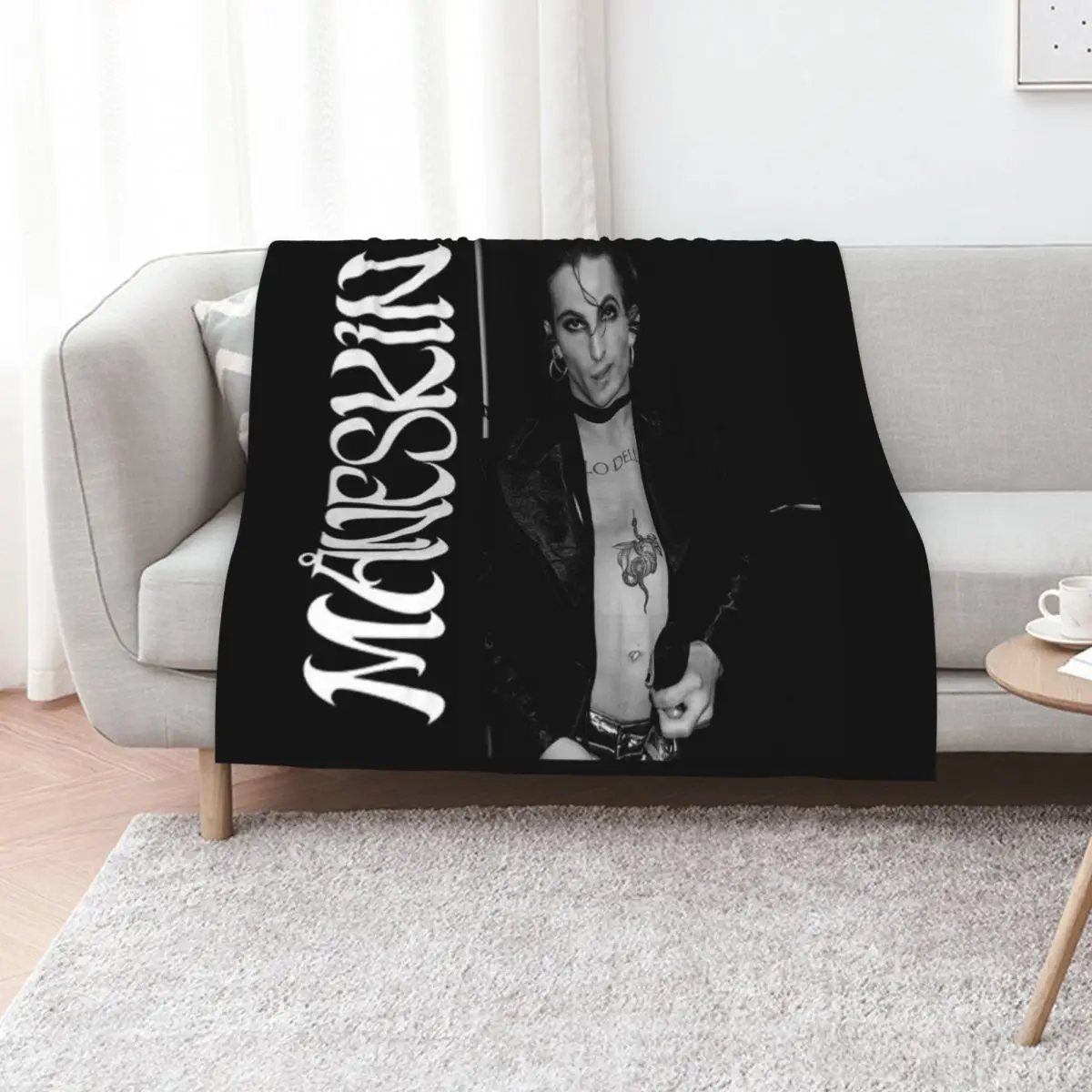 Damiano David Maneskin Throw Blanket Fuzzy Plush Throw Blanket for Sofa Chair