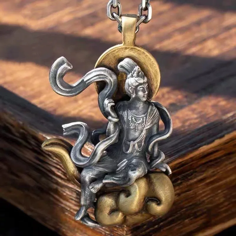 Retro Retro Puci Guanyin Zen Heart Buddha Pendant Guanyin Small Buddha Statue Female Men Single Pendant Amulet Necklace Ornament