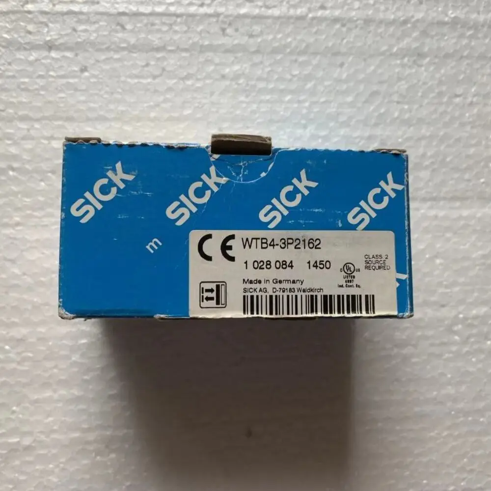 

SICK WTB4-3P2162 Photoelectric Switch New One Free Shipping WTB43P2162