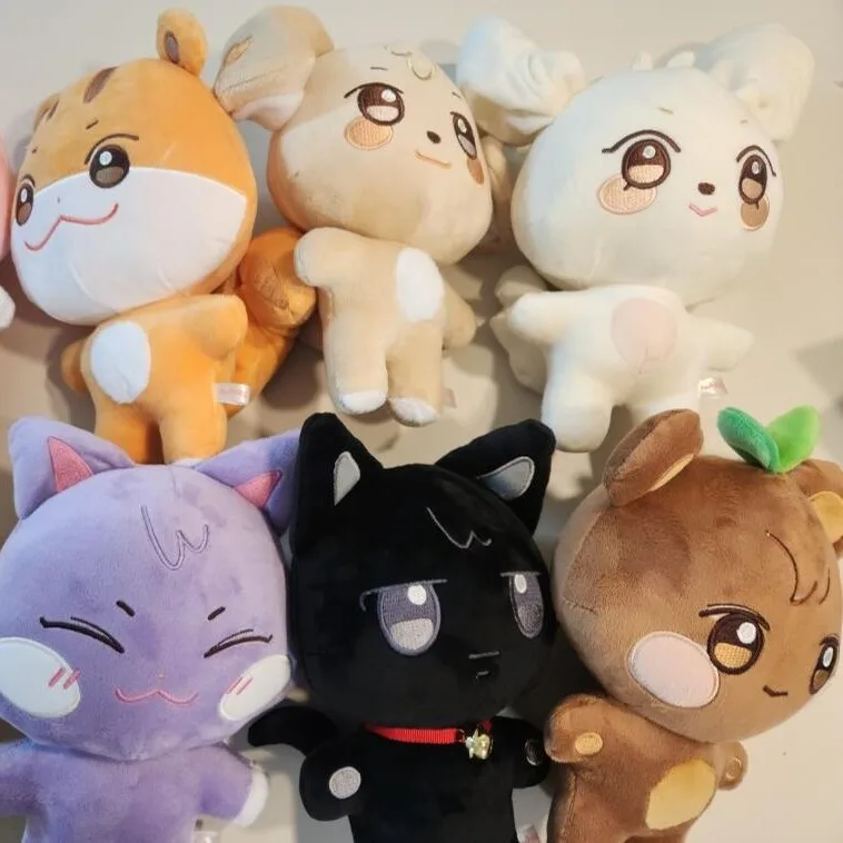 ATEEZ fanplday l Plush Pin トレカなし KQ ATEEZ Aniteez Kawaii Stuffed Animals Plushies Toy Korean Room