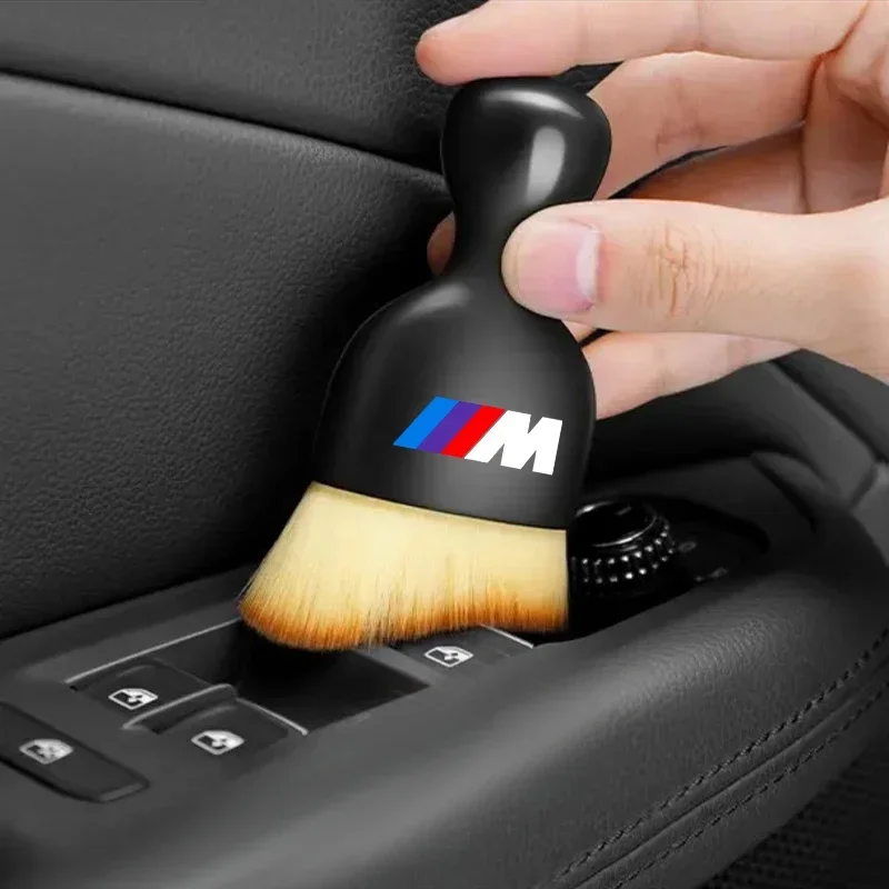 Car Air Outlet Cleaning Brush Dust Small Soft Brush For BMW M3 M4 M5 F93 F92 F97 F98 F95 F96 F94 G30 G20 G05 G06 G07 F07 F34