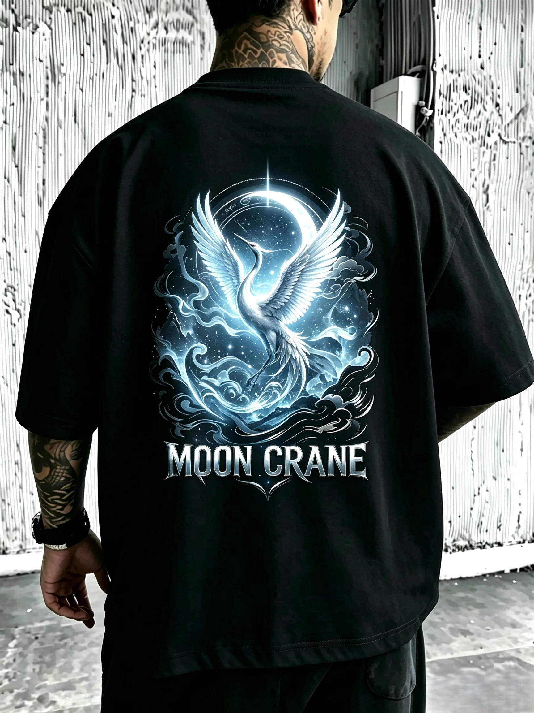 Unisex Moon Crane Back Print T Shirt Men Women Oriental White Crane Crescent Moon Cloud Wave Graphic Oversized Crew Neck Short Sleeve Tee Aesthetic Streetwear Cotton Top