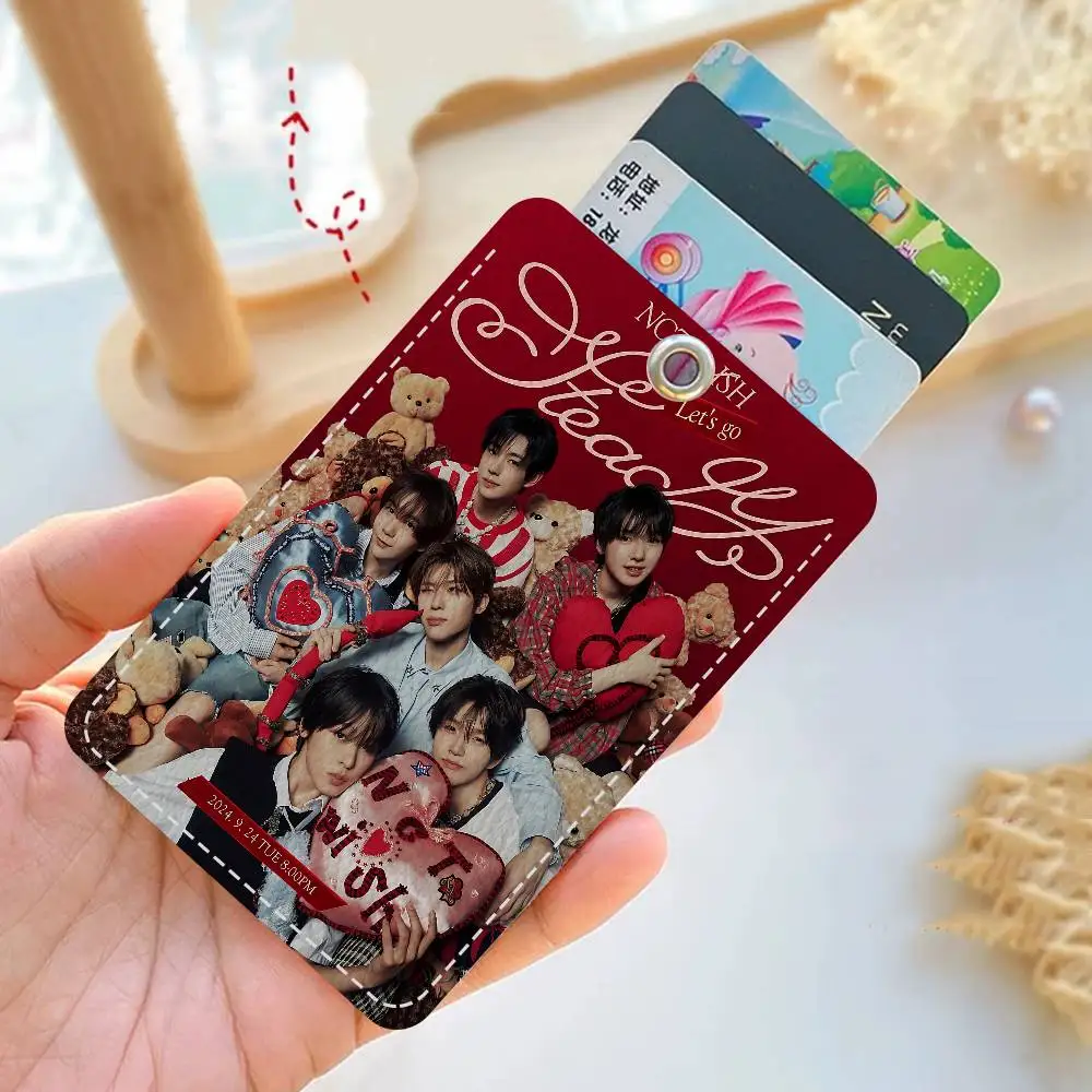 

Прямоугольный брелок-держатель для карт K-pop группы N-NCT Wish, держатель для кредитных карт, держатель для студенческих удостоверений, чехол для проездных билетов