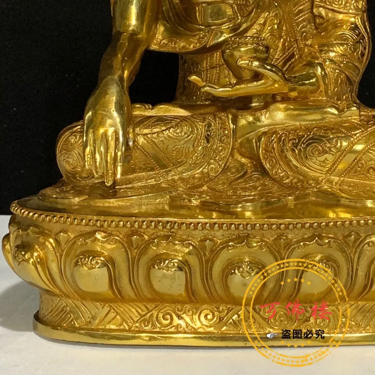 35Cm Awakening Buddha pure copper gilt inlaid with gemstones Tibetan Tantra Buddha statues for home worship, direct sales wholes