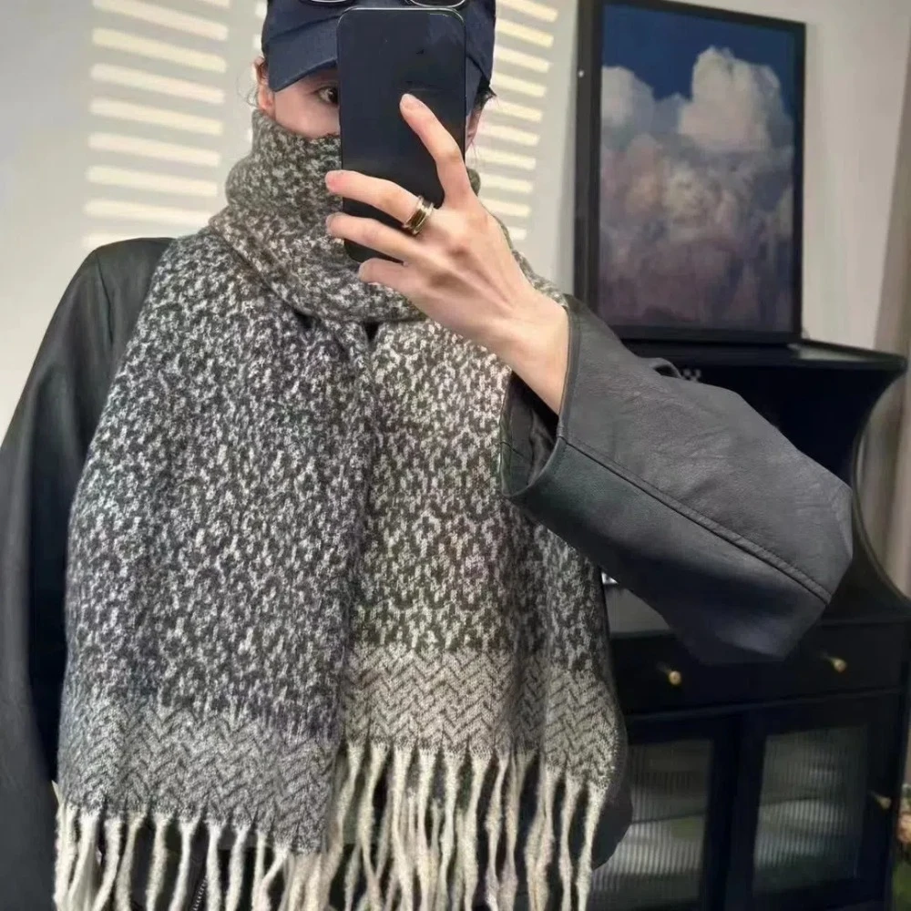 Bufanda de Punto con Degradado de Fibras Acrílicas Grandes, Cálida, Larga, de Color en Contraste, Gruesa, Chal, Estola Suave de Doble Cara con Borlas para Hombre