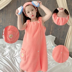 High Quality Child Bath Towel Cartoon Style Cotton Baby Bathrobe Meddle Big Children Wearable Bathrobe Soft Absorbent Bath Towel