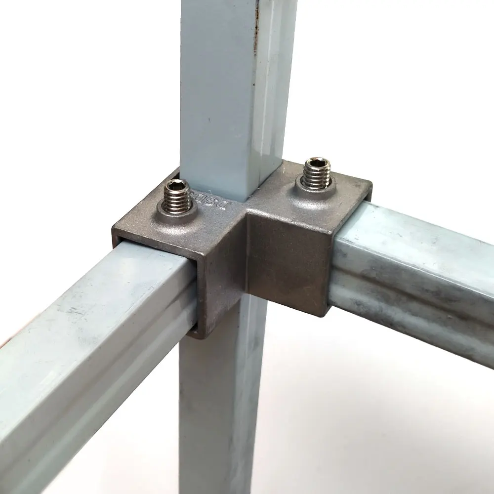 25X25 Square Pipe Connector Buckle Elbow Pipe Plug Fixed Buckle Flange Seat Square Steel Galvanized Square Pipe Without Welding.