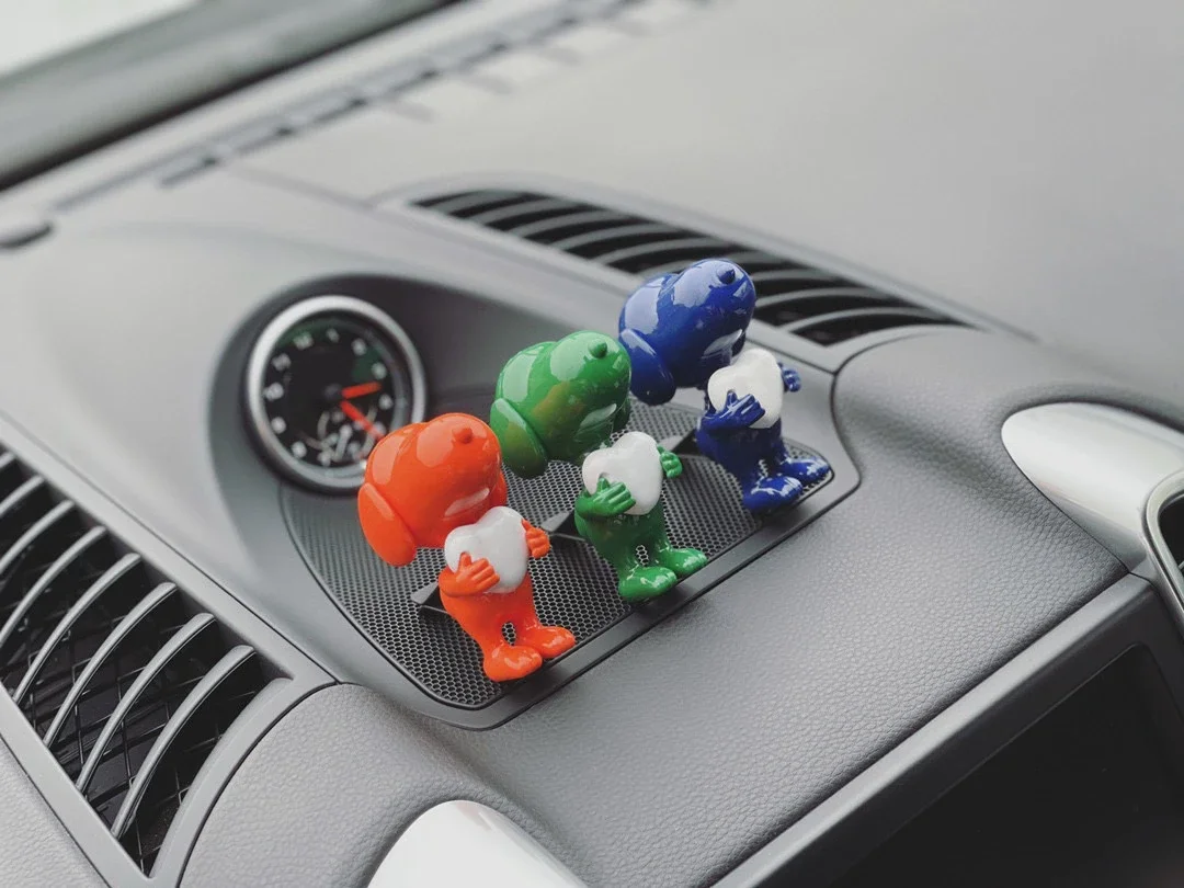 

High-endcar Interior Home Fragrance Ornaments Trendy Snoopy Car Aromatherapy Gift Box Set Creative Ornaments Men and Women Gifts