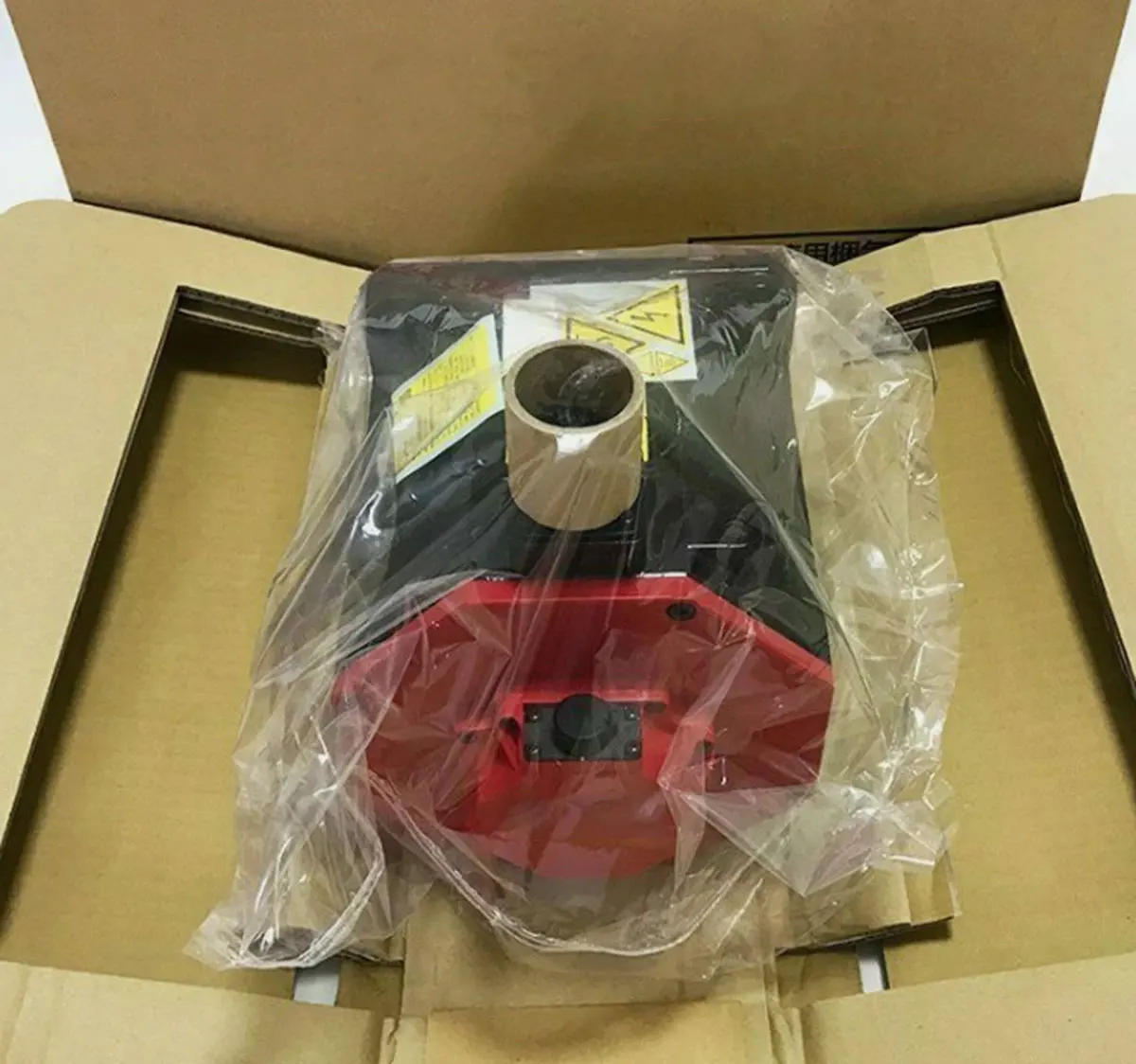 Brand new A06B-0502-B005#7008 A06B-0512-B005 A06B-0513-B004 One-year warranty