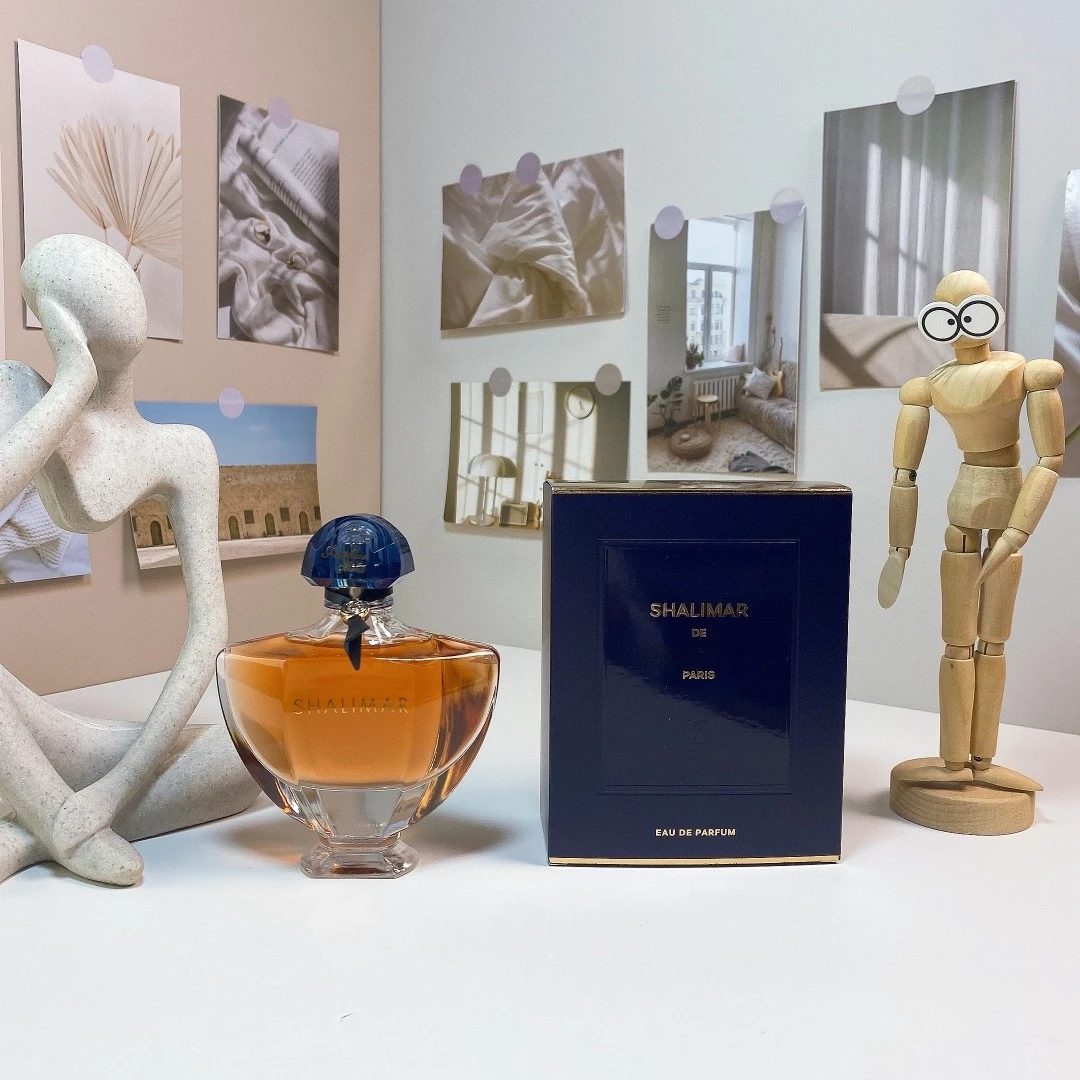 

High-quality Women's Perfume100ml Luxury Brand Casual Dating Gift for Women Long-lasting Fragrance Sexy and Mysterious