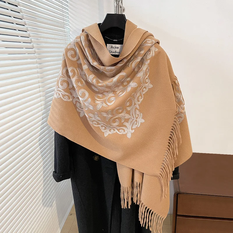 Nieuwe Pashmina Kasjmiermix Mujer Bufanda Sjaal Warme Echarpes Borduur Bloem Poncho Cape Dikke Warme Poncho Hoofddoek