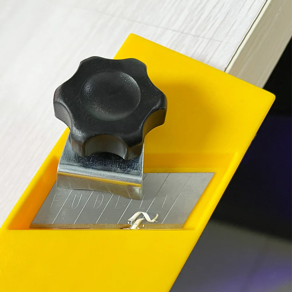 Manual Woodworking Tool For Plasterboard Edge Trimming Professional Gypsum Board Chamfer Shaver Handheld Plane Cutter