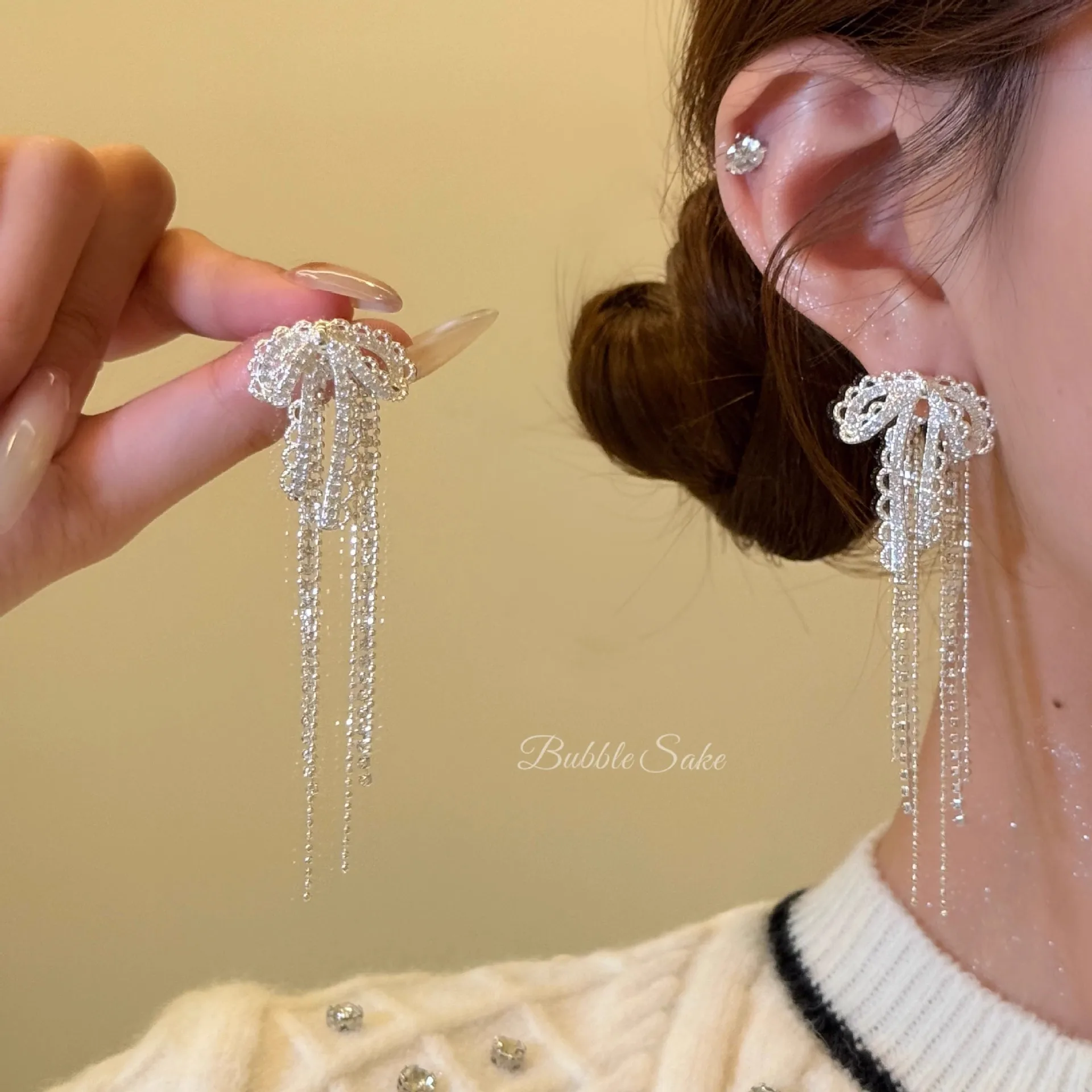 French Retro Lace Ribbon Bow Earrings For Women Light Luxury Zircon Bowknot Tassel Earrings Wedding Party Jewelry Lady Gift
