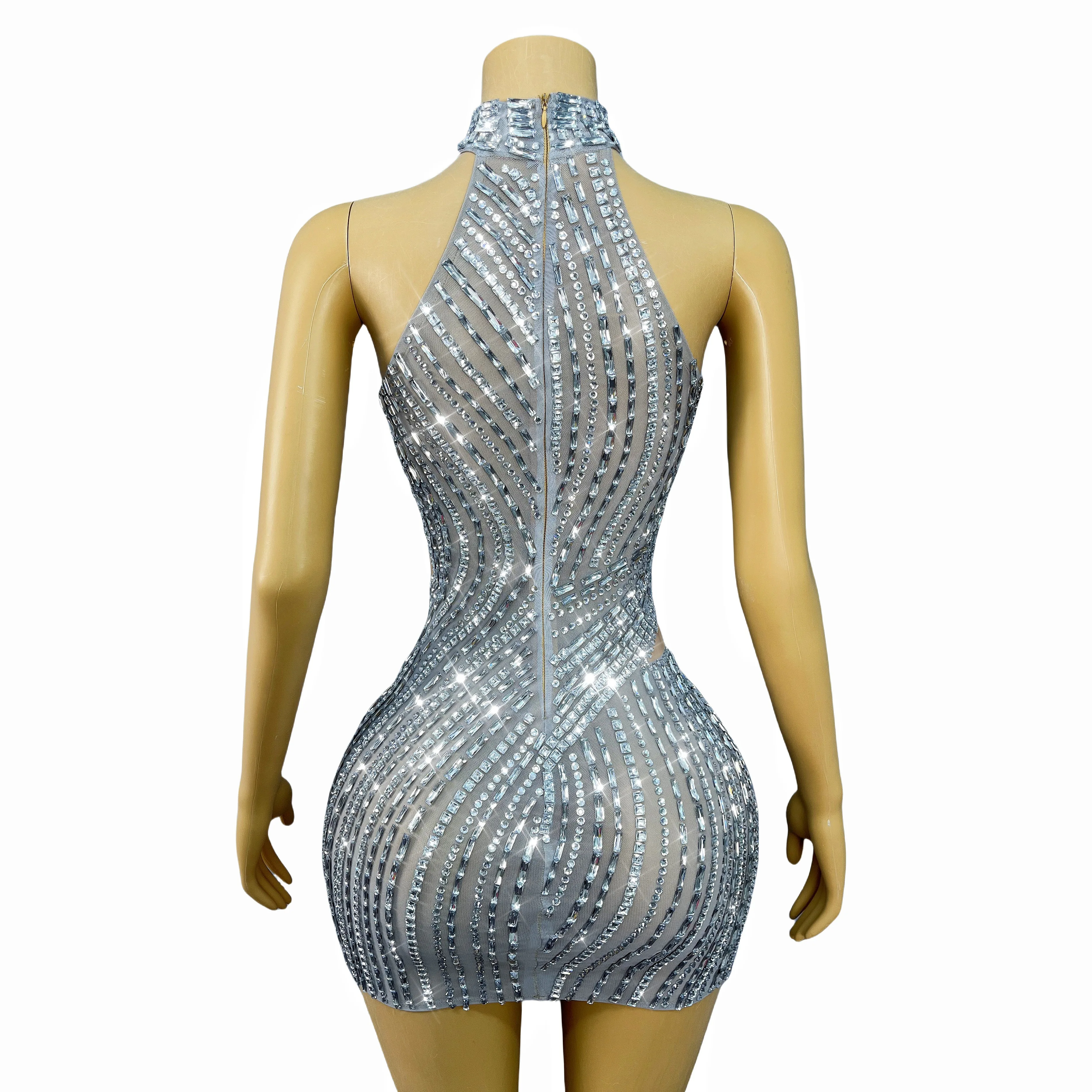 ชุดเดรสตาข่ายประดับคริสตัลสีเงินระยิบระยับหรูหรา ทรงเข้ารูป สำหรับงานเลี้ยงกลางคืน งานเฉลิมฉลอง งานแสดงแฟชั่น ยี่ห้อ Yueya