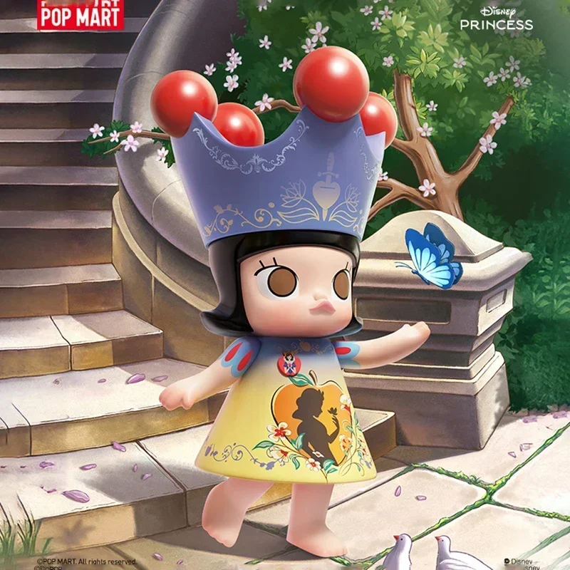 

POPMART MEGA ROYAL MOLLY 400% Snow White Anime Action Figure - Blind Box Guess Bag Desktop Collectible Model Figurine