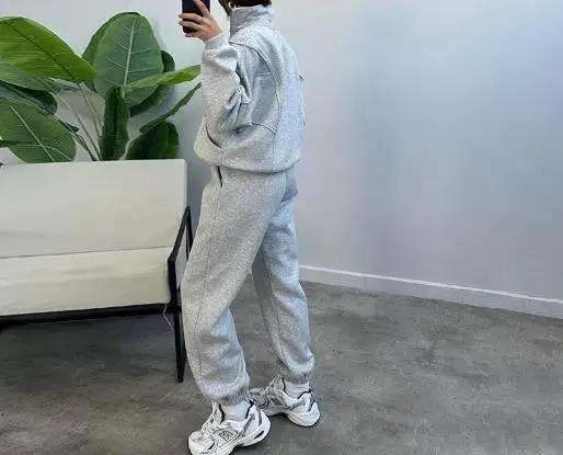 Ensemble deux pièces décontracté pour femmes, Cardigan paresseux à la mode avec poche zippée et sweat à capuche pour les pieds liés, automne hiver