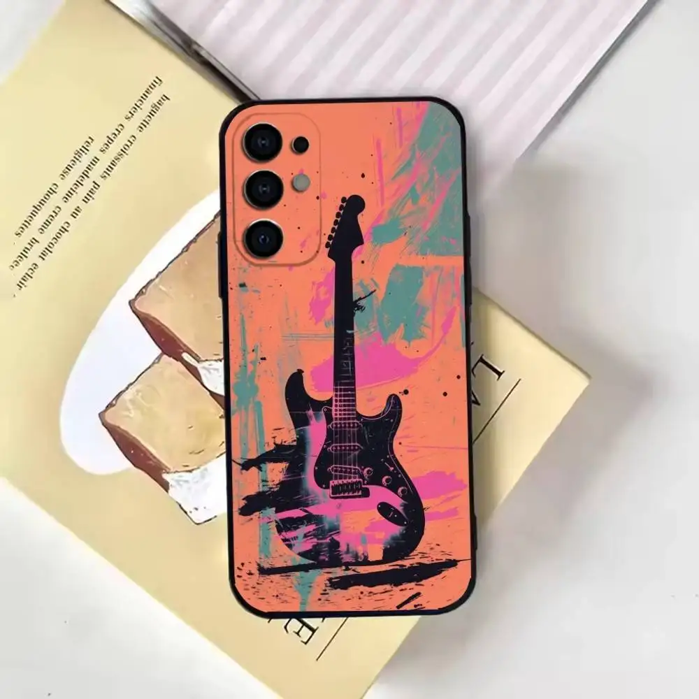 เคสโทรศัพท์ลายกีตาร์สำหรับ Samsung S25,24,21,22,23,30,Ultra,20,Plus,Fe,Lite,Note แบบนิ่ม สีดำ