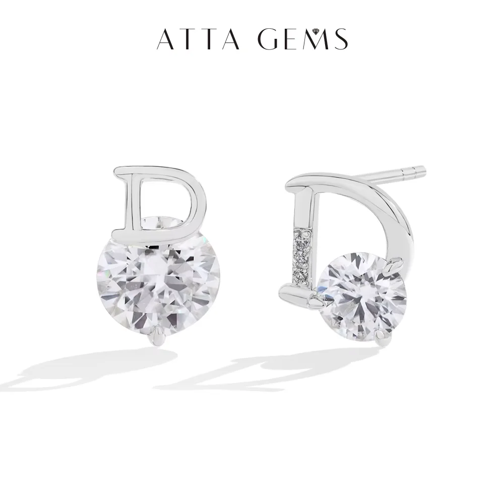 

ATTAGEMS Sparkling Letter D Moissanite Stud Earrings for Women VVS1 4CT 1CT Round Diamond 925 Sterling Silver Wedding Bride Gift
