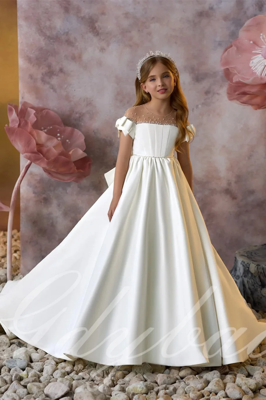 

Customized White Flower Girl Dress For Wedding Bowknot Beading Short Sleeve Floor Length Kids Birthday First Communion Gown