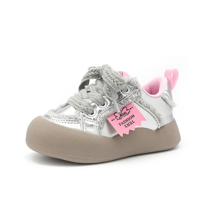 Girls' Board Shoes Children's Shoes New 2024 Spring Fashion Soft Bottom Sneaker Students Fashion Canvas Shoes