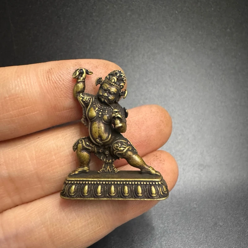 

Little Fairy/ Retro Brass Tibetan Buddha Medicine Buddha Desktop Ornaments Metal Buddha Statue Mini Sculpture Home Decoration