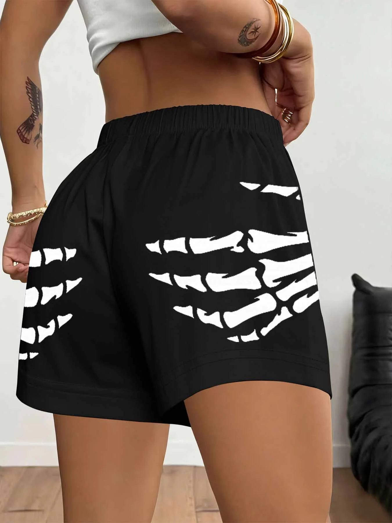 Summer women's short pants with hand-painted prints breathable casual fashionable individualistic street-style shorts