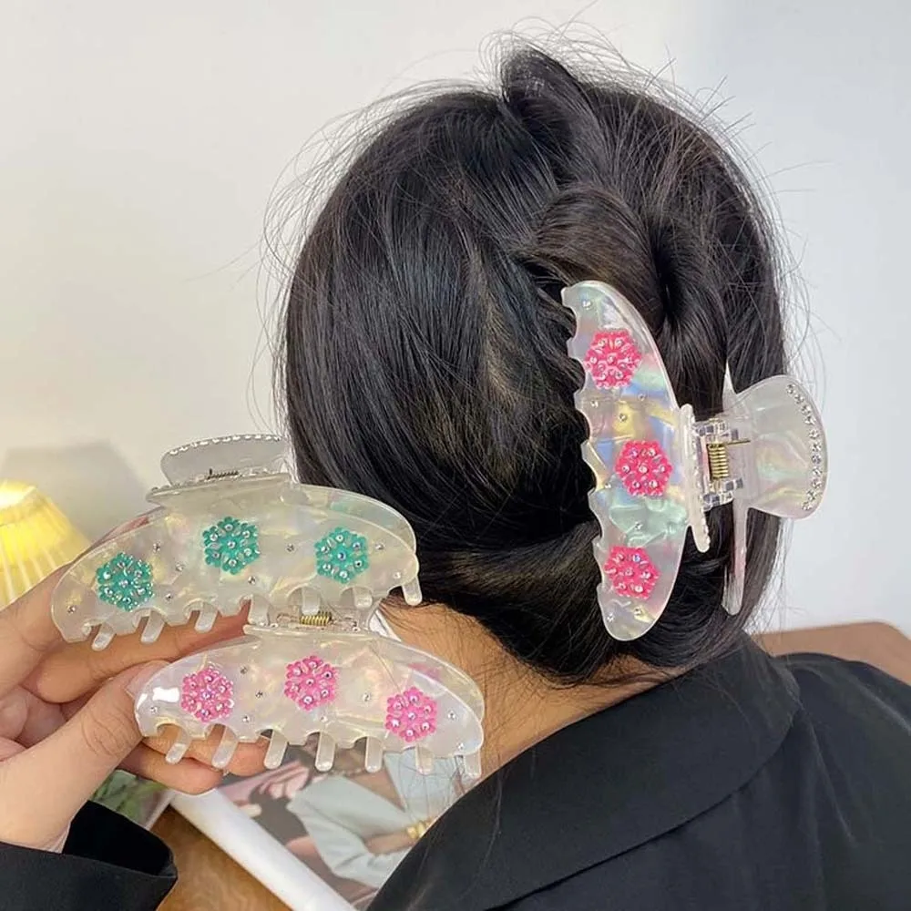 

Creative Contrast Color Snowflake Shark Clip Rhinestone Elegant Iridescent Hair Claw Waterproof 10CM Acrylic Hair Claw Headwear