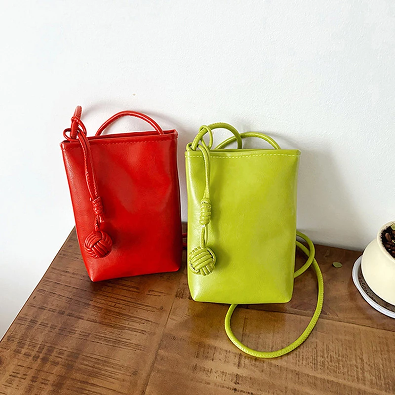 

Women Leather Small Crossbody Bag Designer Cell Phone Bag Lightweight Fashion Shoulder Bag Ladies Travel Purse