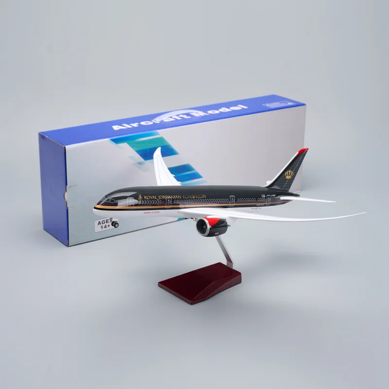 1:130 Scale Airplane Model Royal Jordanian B787plane Model Air Airlines with Light Wheel Diecast Resin Aircraft Collection Gift