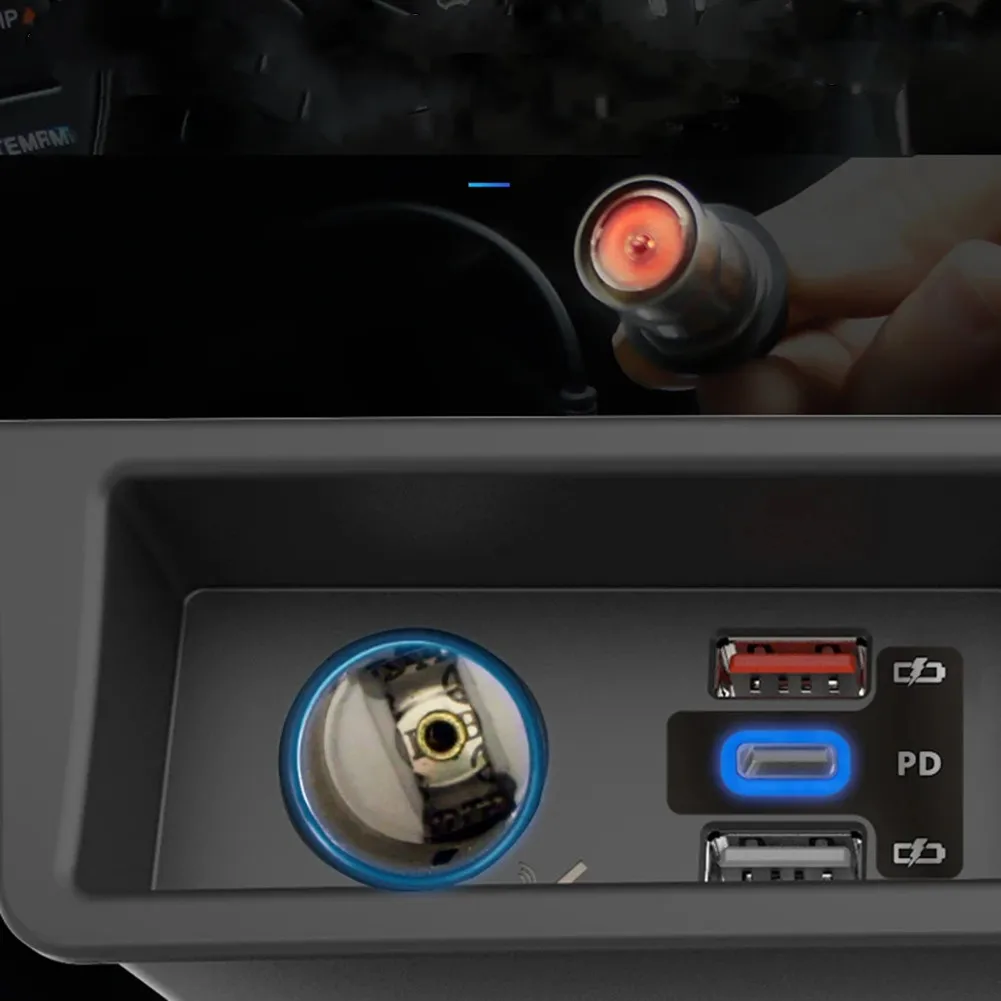 Car Charger Socket TYPE-C Port Charger On The Road Black No Voltage Display 1 TYPE-C Port 2 USB Ports 22.5W Power