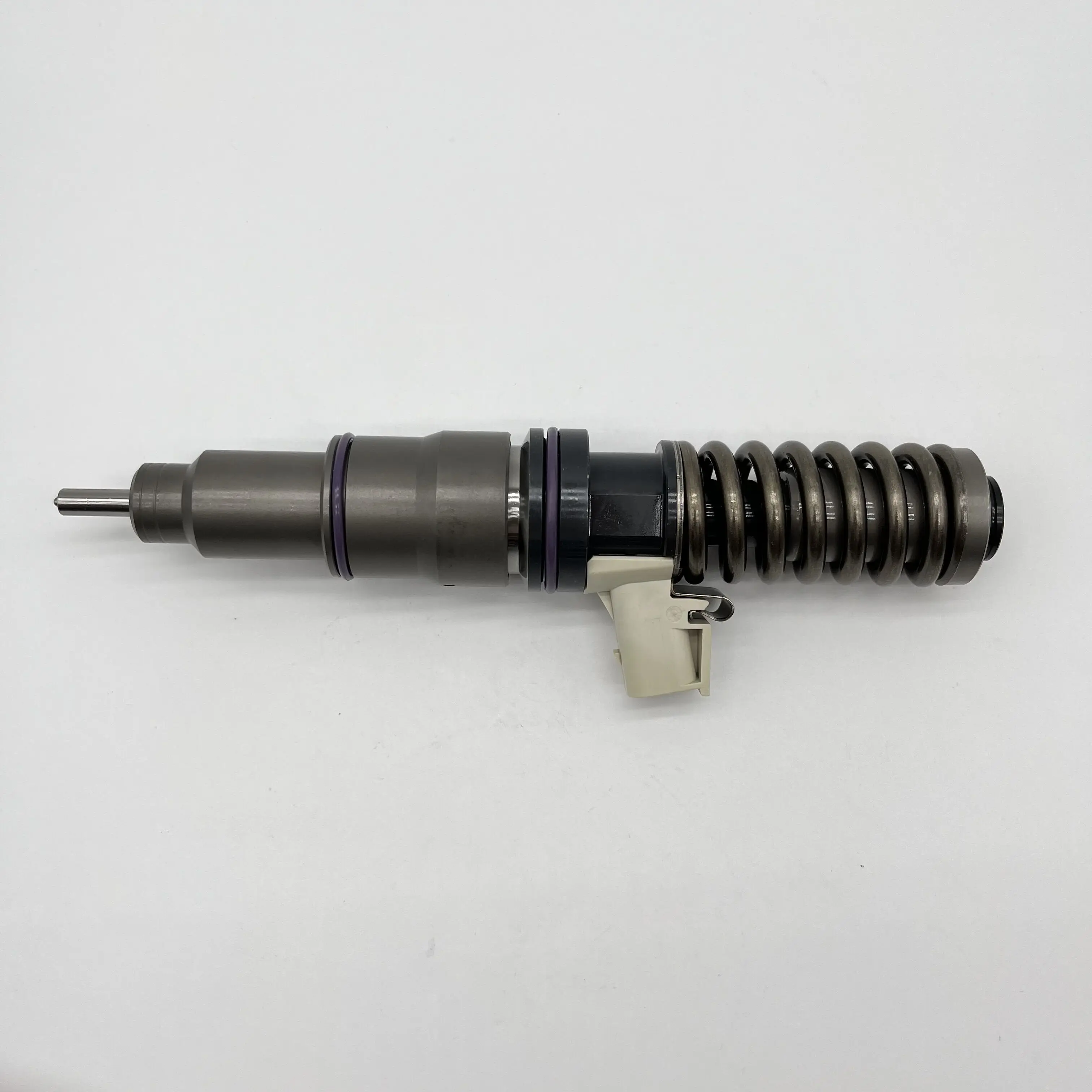 

Engine Spare Parts Electronic Unit Common Rail Injector85000986 BEBE4D08001 for MD13 LOW POWER Car Replacement Parts